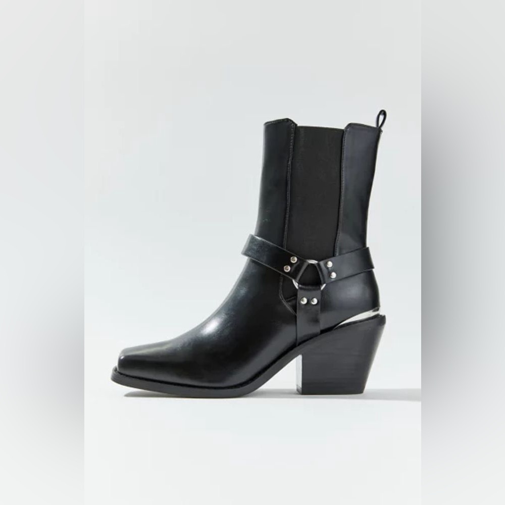 🆕 URBAN OUTFITTERS | LOLA SQUARE TOE BOOT | BLACK | SIZE: 8 - Picture 7 of 8